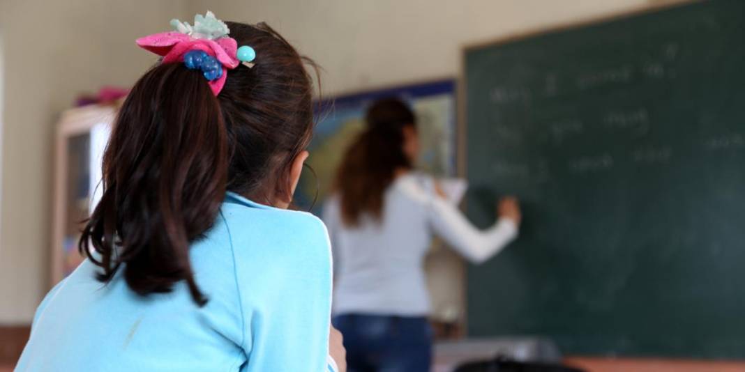 O öğretmenlere iki okulde birden derse girmek zorunda, itiraz hakları da yok 4